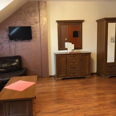 Sosnowy Dworek Apartment Borkow Luaran gambar
