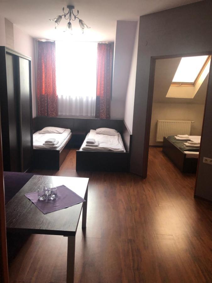 Sosnowy Dworek Apartment Borkow Luaran gambar